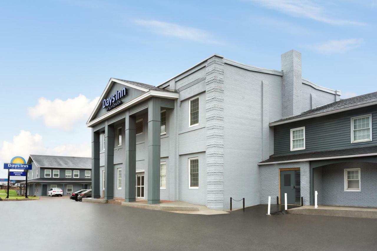 Days Inn By Wyndham Saint John Buitenkant foto